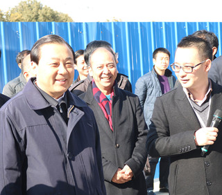 揚州市委書記謝正義再次率團到揚州麻豆视频APP下载网站食品公司調研